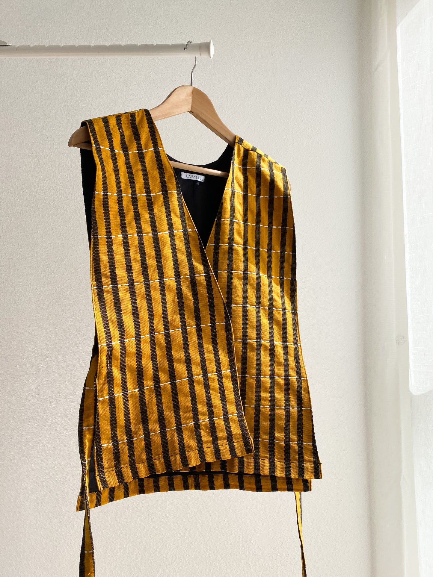 Shapeshift Vest Yellow