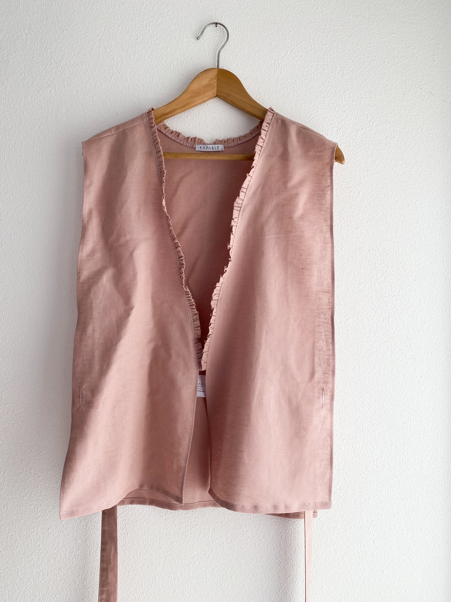 Shapeshift Shirt/Vest Hold Pink
